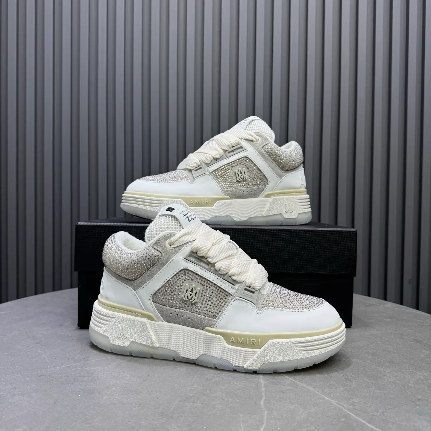 Men's shoes 💰760💰 AMIRI AMIRI fashion brand hot sale 🔥 Available all year round, couples 💑 Official website synchronization Imported fabrics 1⃣️ vs 1⃣️ replica, original factory special original sole, 35-45 (45. non-refundable)